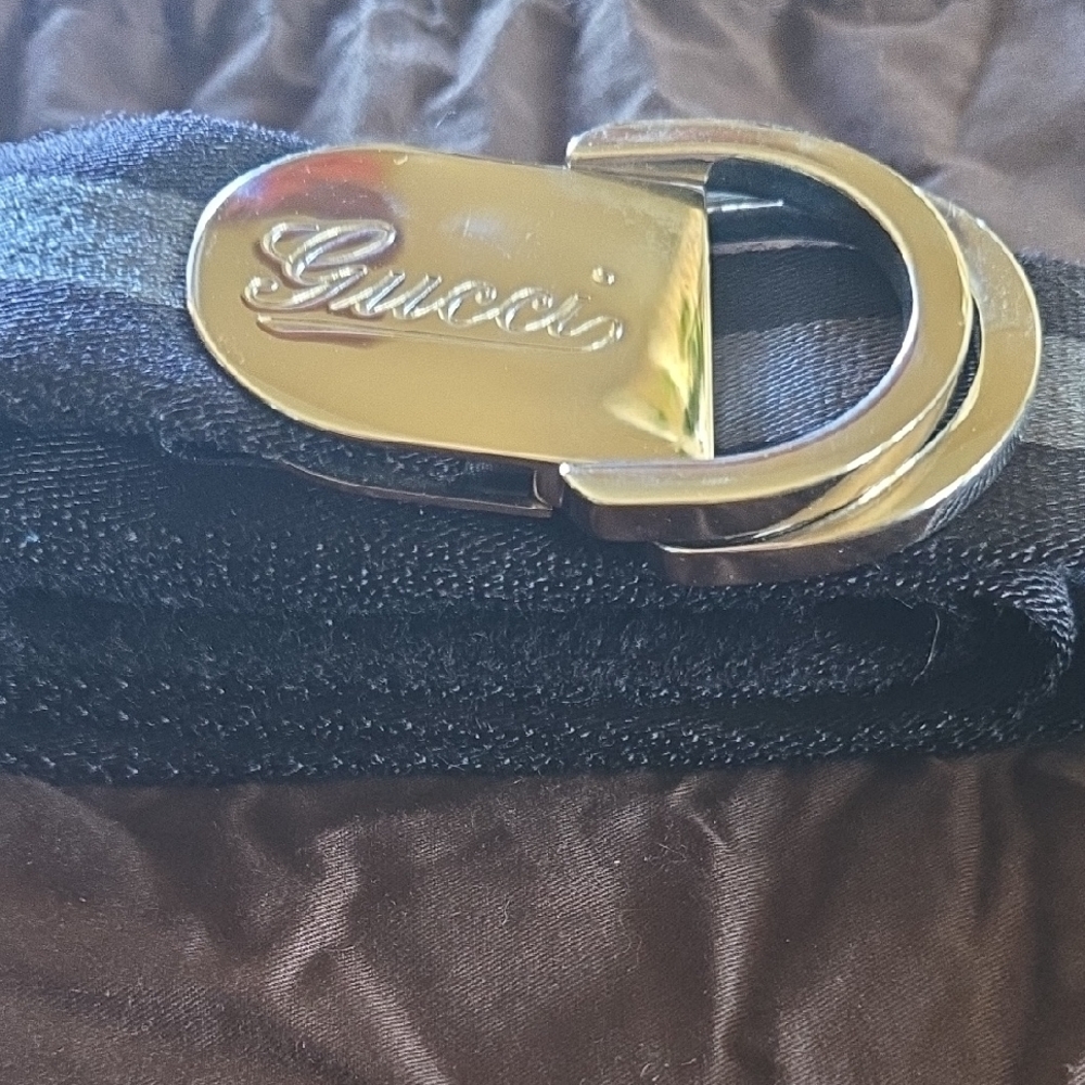 Gucci Black & grey Belt with cbrome Clasp - Picture 13 of 13